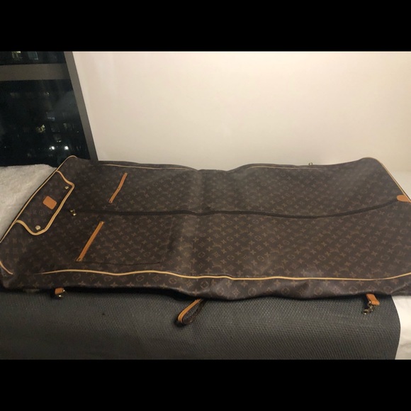 1970’s VINTAGE LUIS VUITTON AUTHENTIC GARMENT BAG - Picture 10 of 13
